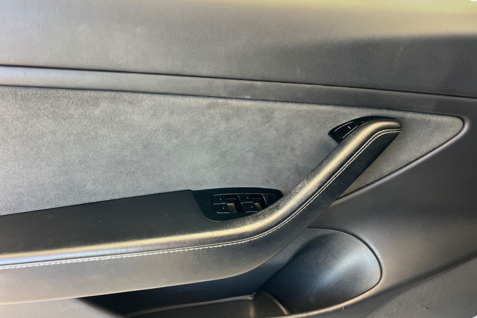 Thumbnail: 2019 Tesla Model 3 - 12