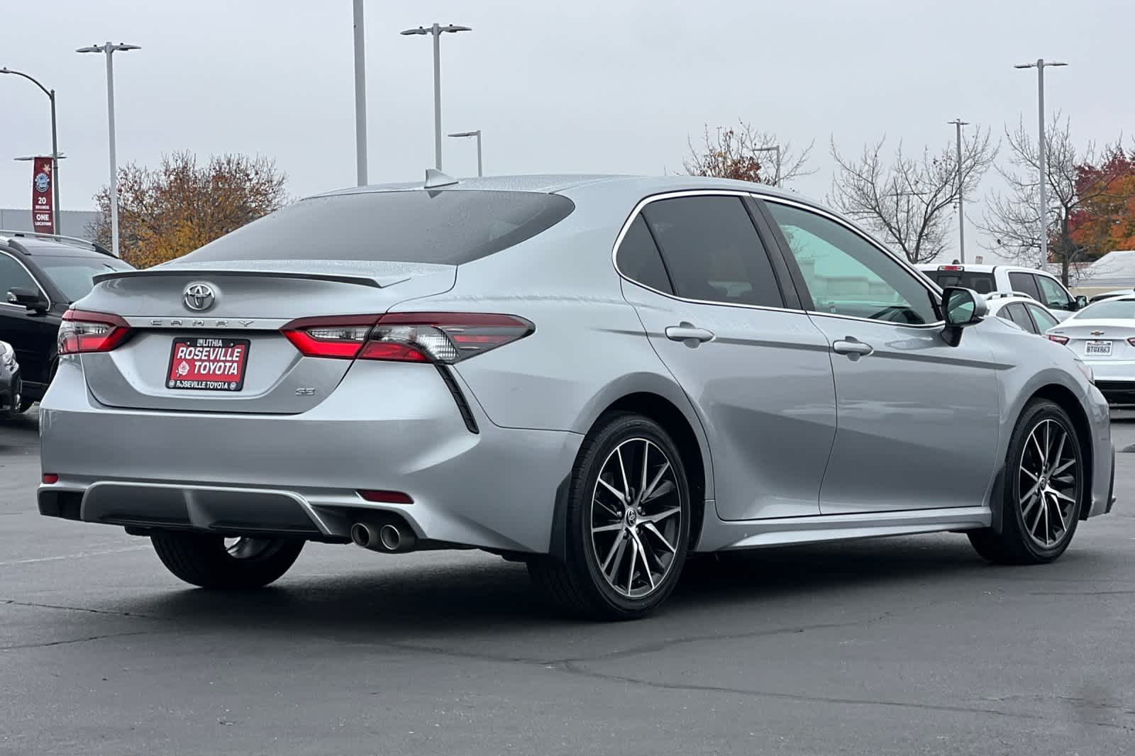 Thumbnail: 2022 Toyota Camry - 2