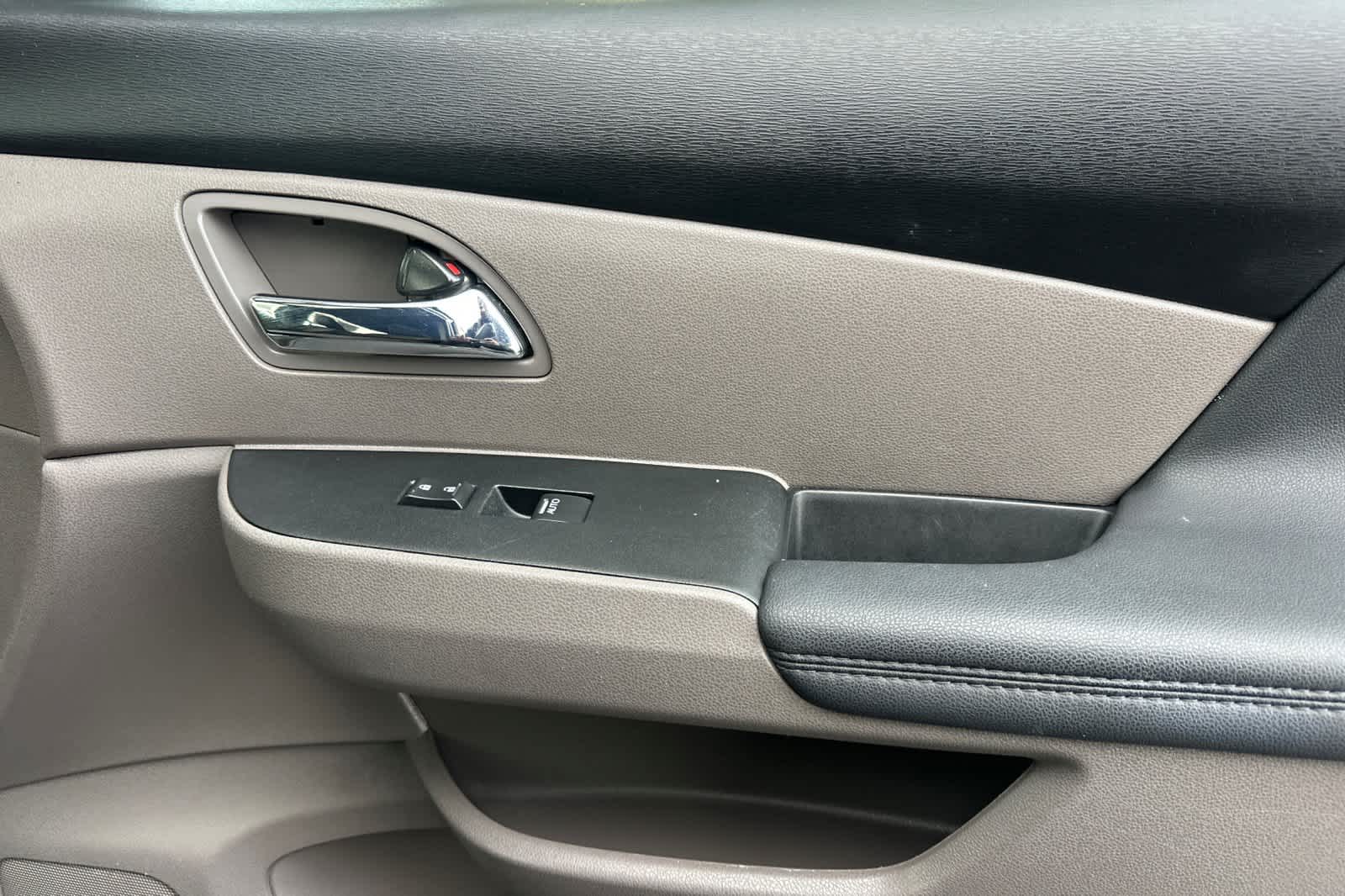 Thumbnail: 2016 Honda Odyssey - 20