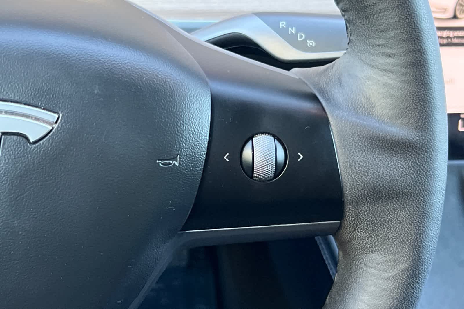 Thumbnail: 2021 Tesla Model 3 - 25