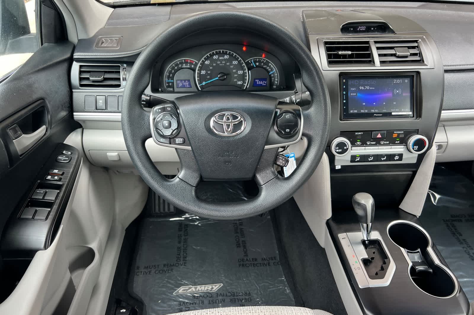 Thumbnail: 2013 Toyota Camry - 14