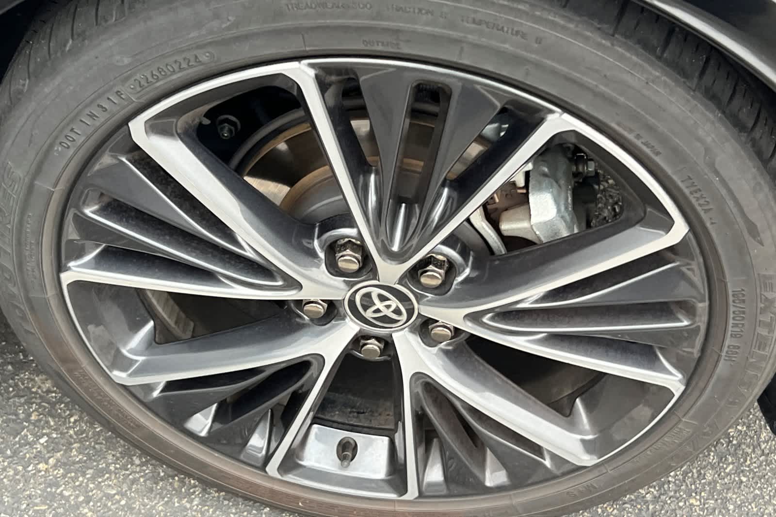 Thumbnail: 2024 Toyota Prius - 17