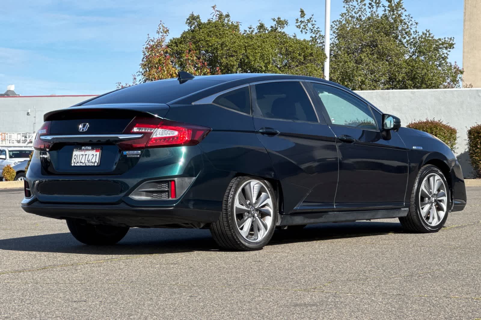 Thumbnail: 2020 Honda Clarity - 2