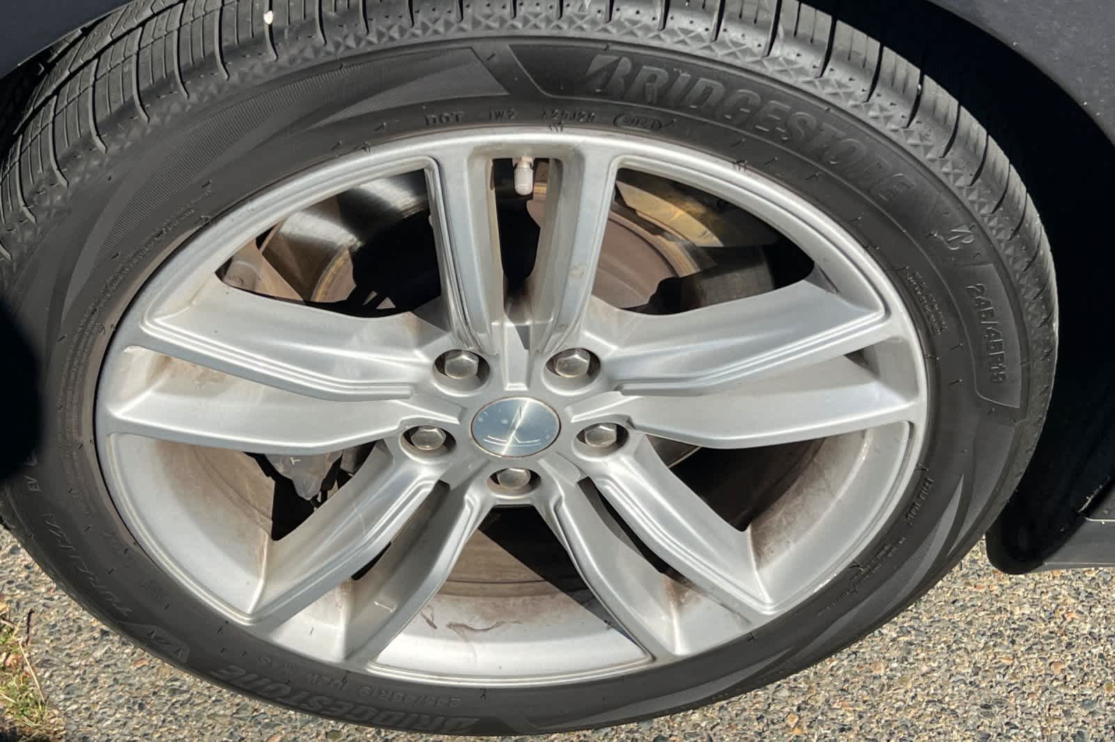 Thumbnail: 2015 Tesla Model S - 17