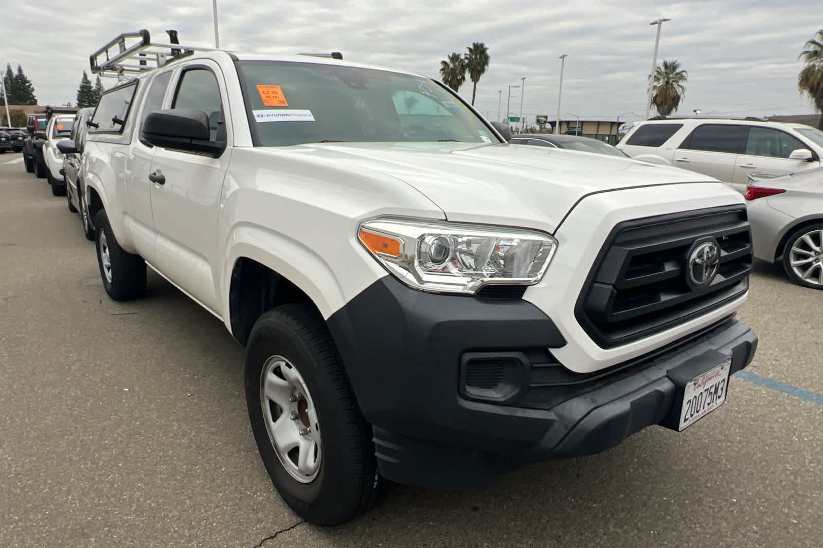 Thumbnail: 2021 Toyota Tacoma - 3