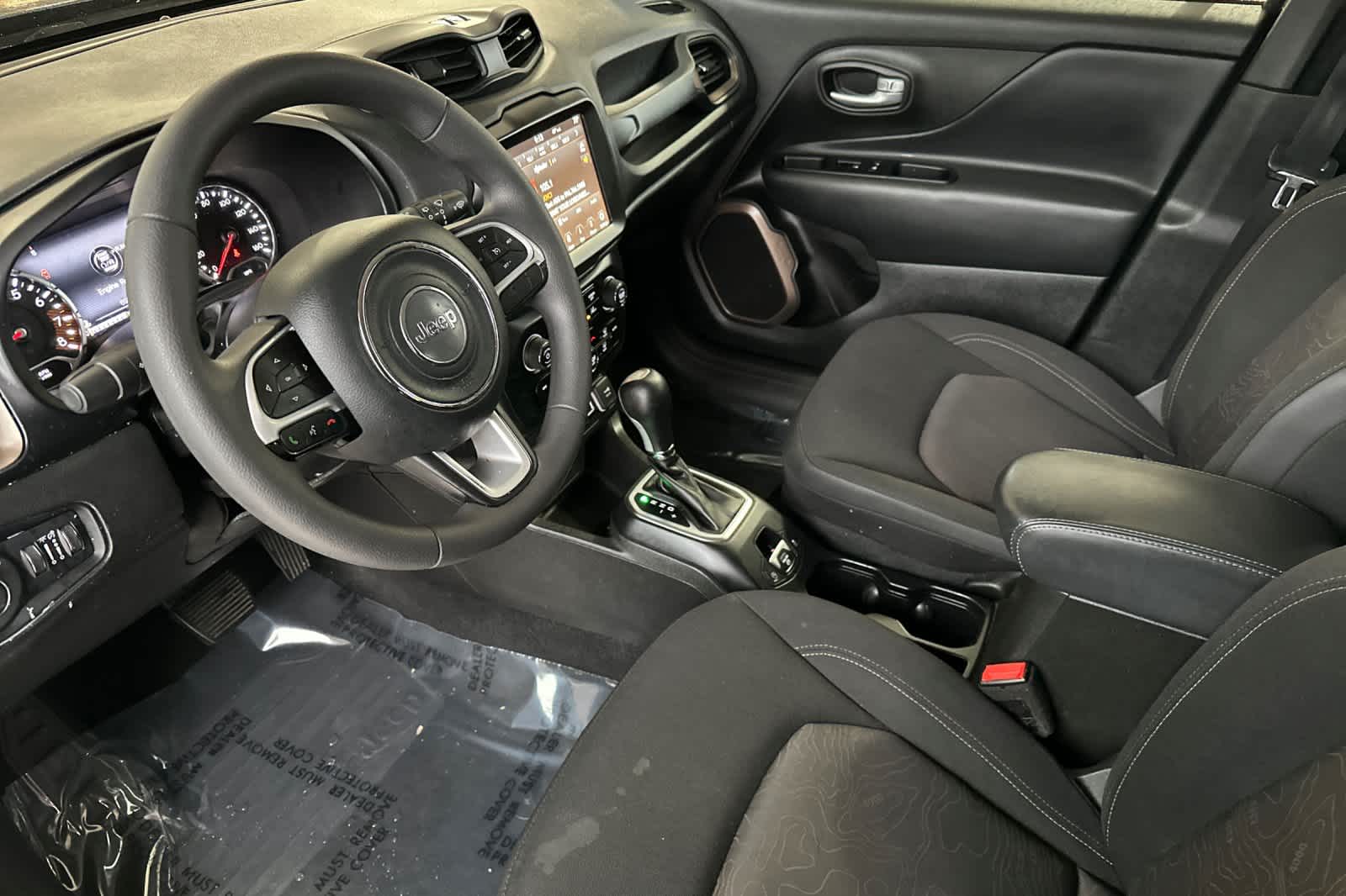 Thumbnail: 2023 Jeep Renegade - 11