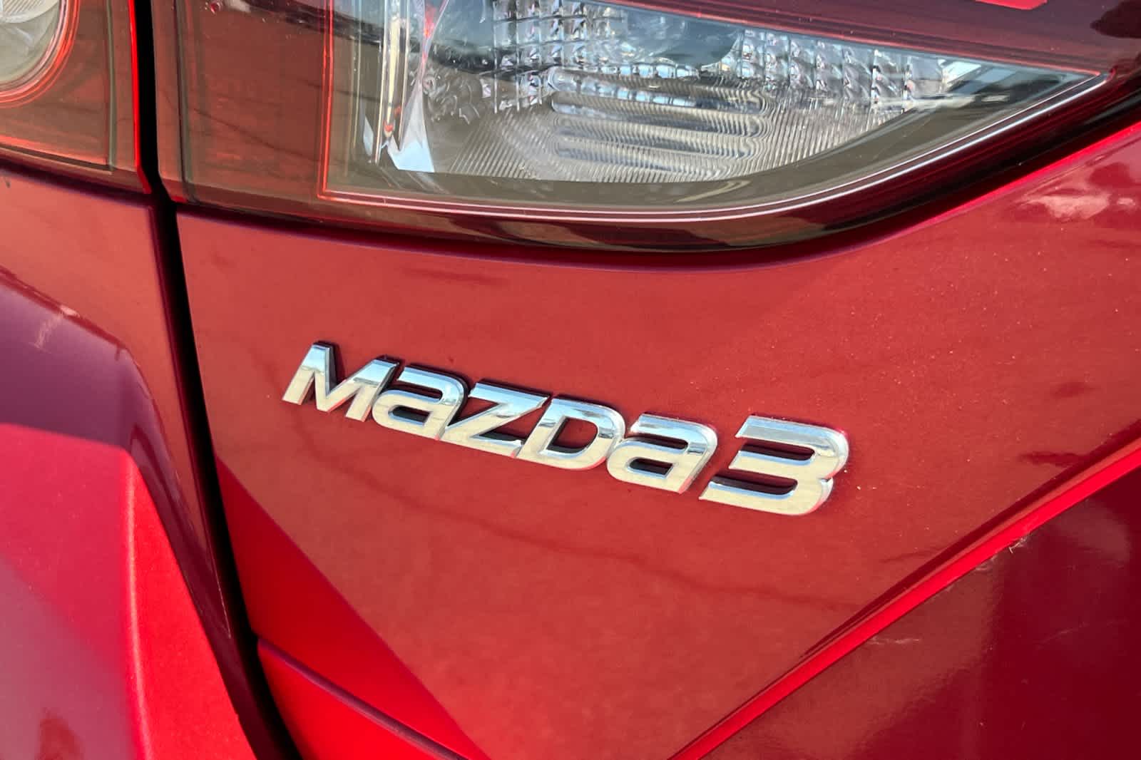 Thumbnail: 2015 Mazda Mazda3 - 21