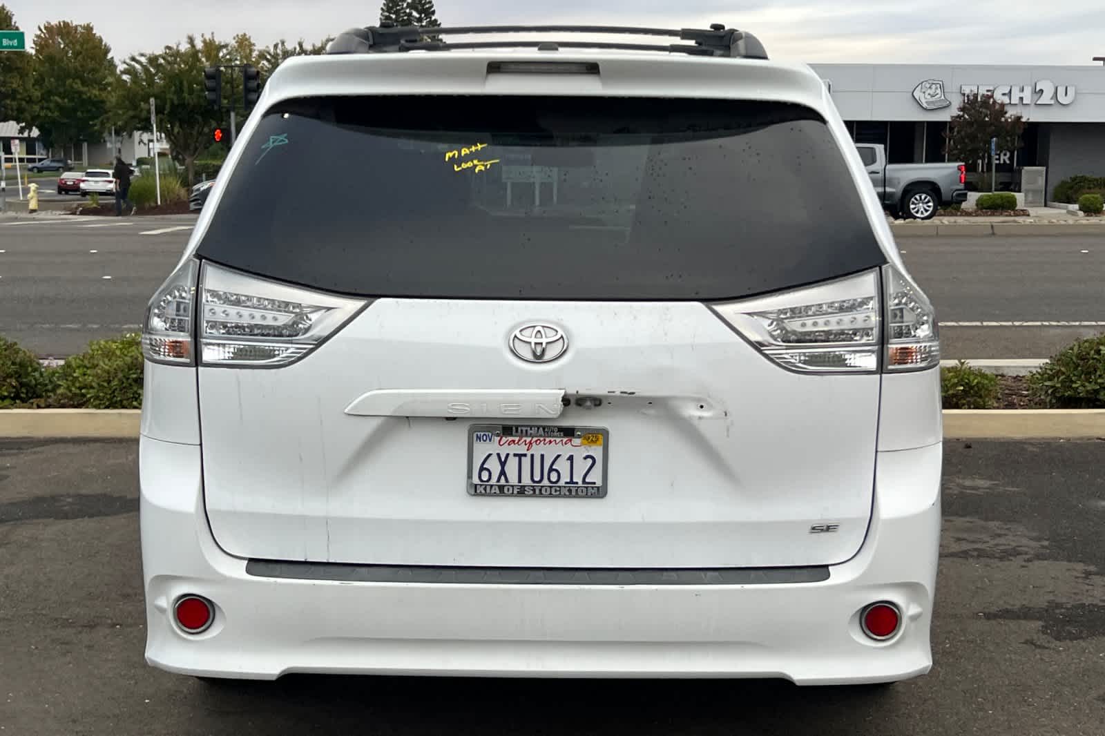 Thumbnail: 2013 Toyota Sienna - 5