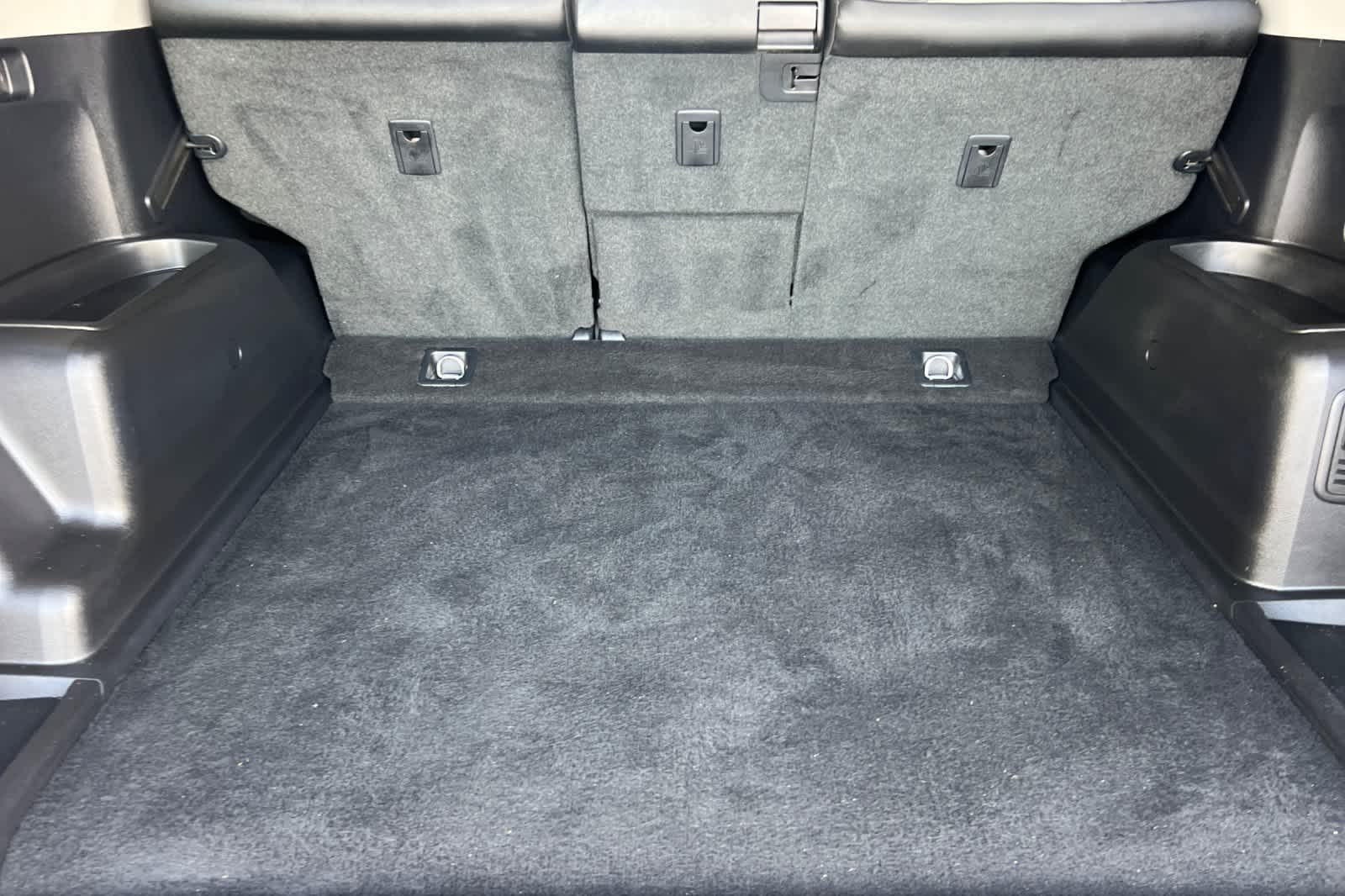 Thumbnail: 2020 Toyota 4Runner - 16