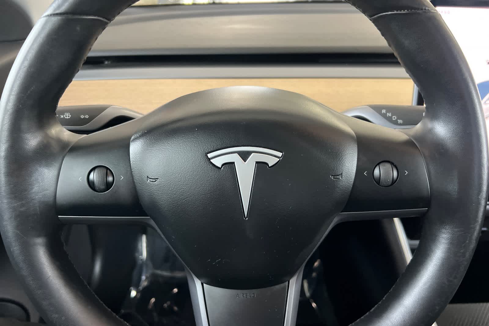 Thumbnail: 2018 Tesla Model 3 - 24