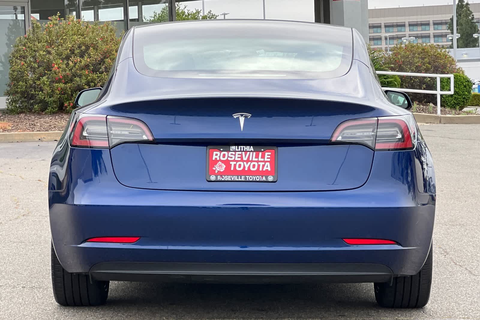 Thumbnail: 2023 Tesla Model 3 - 8