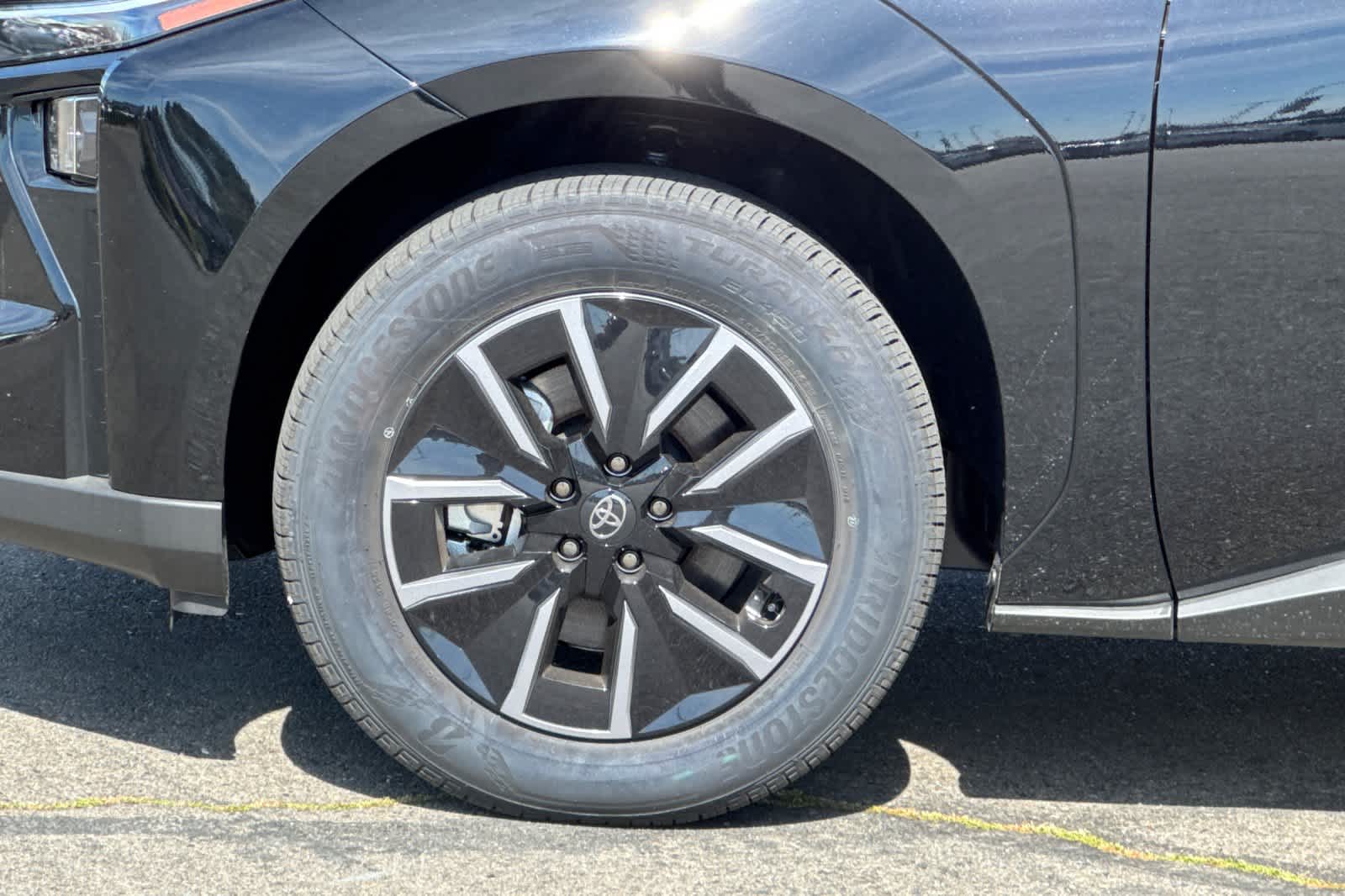 Thumbnail: 2026 Toyota bZ - 32