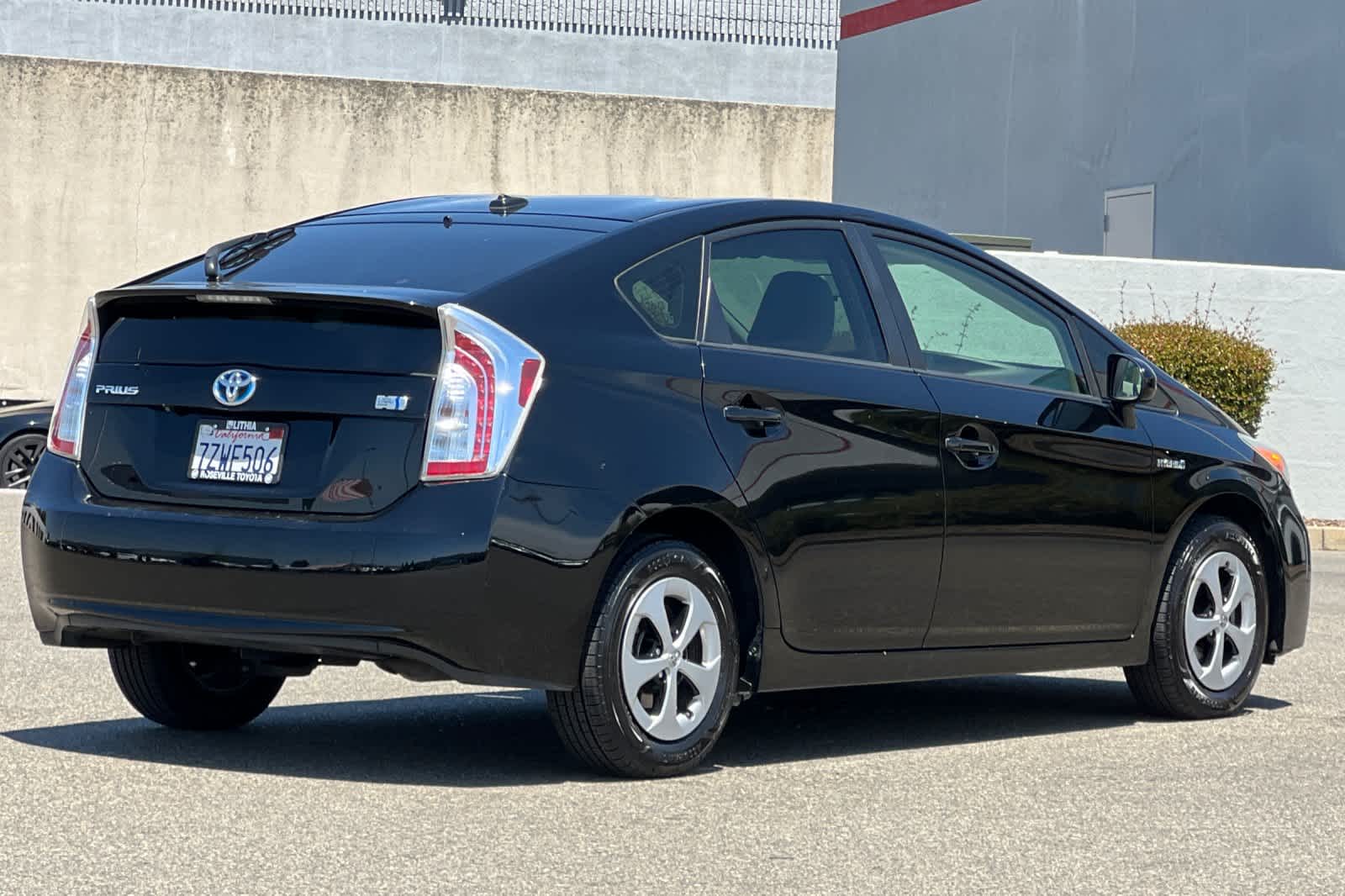 Thumbnail: 2013 Toyota Prius - 2