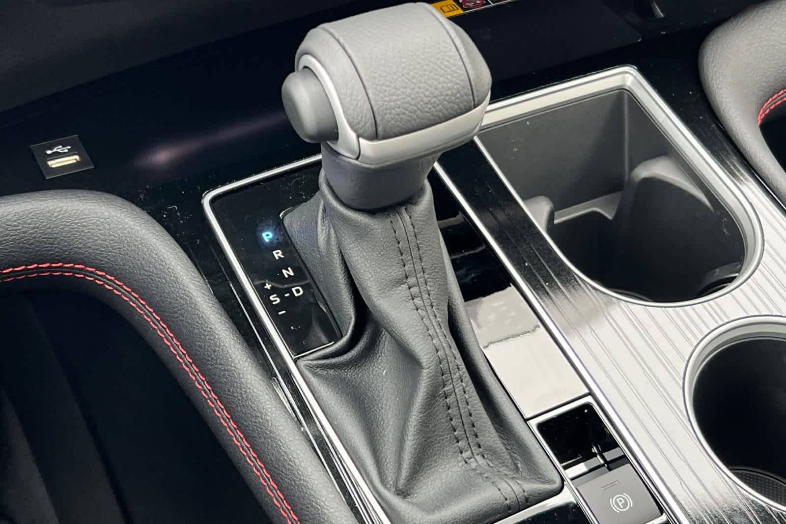 Thumbnail: 2026 Toyota Sienna - 23