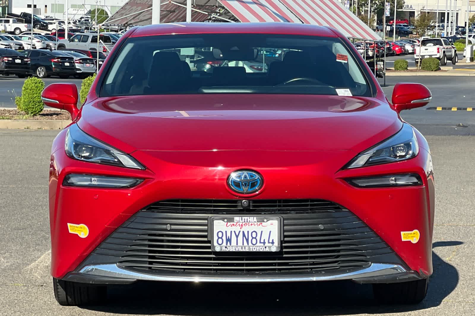 Thumbnail: 2021 Toyota Mirai - 10