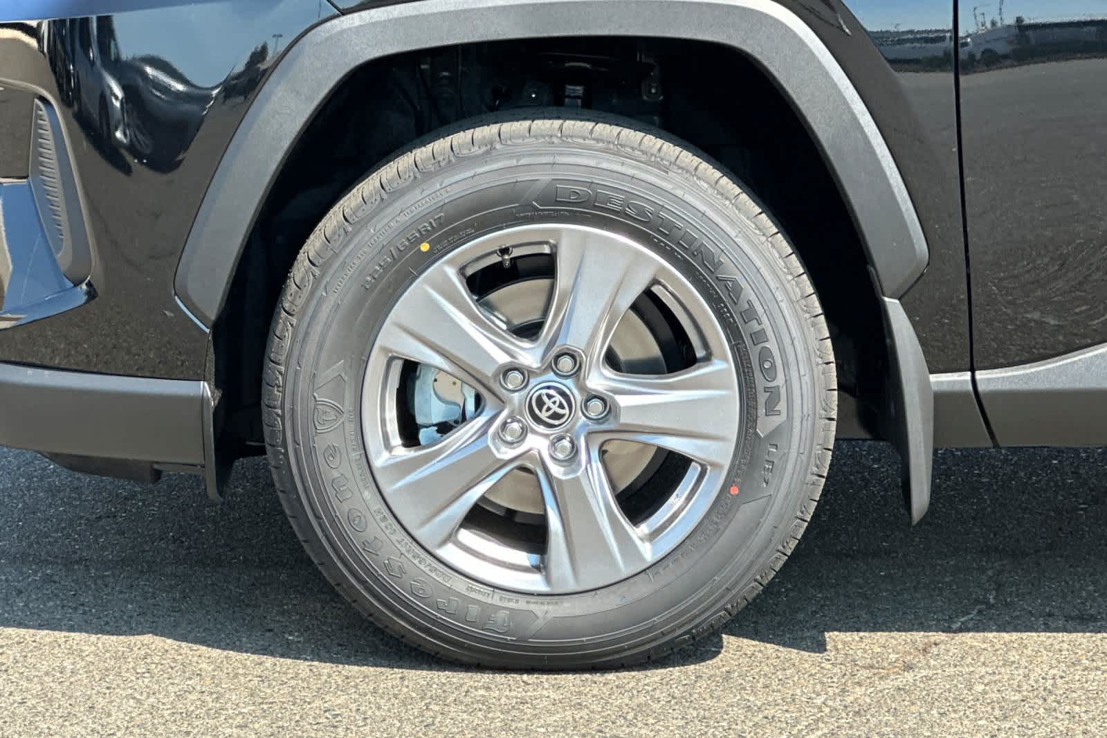 Thumbnail: 2025 Toyota RAV4 - 30