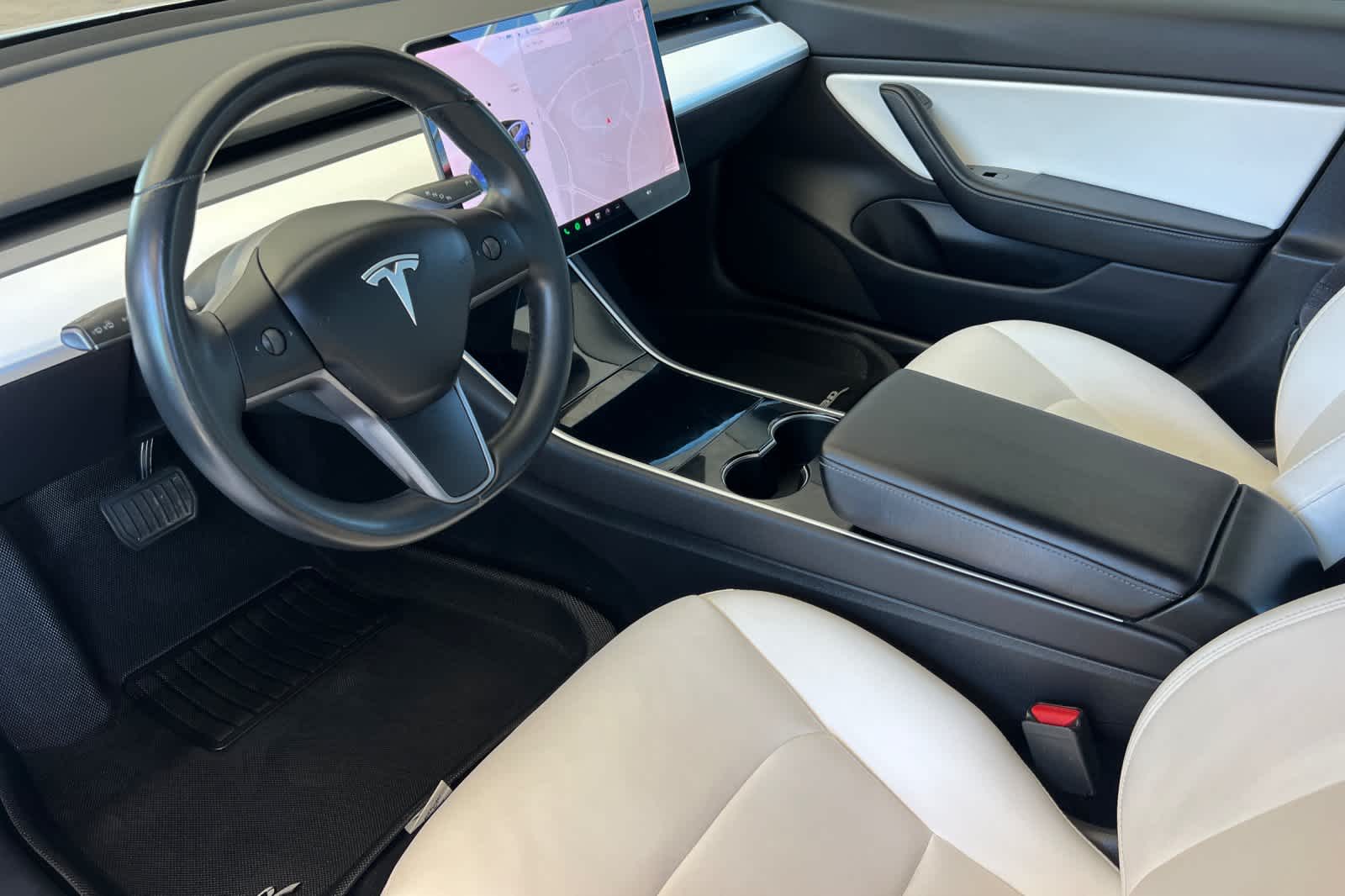 Thumbnail: 2019 Tesla Model 3 - 11