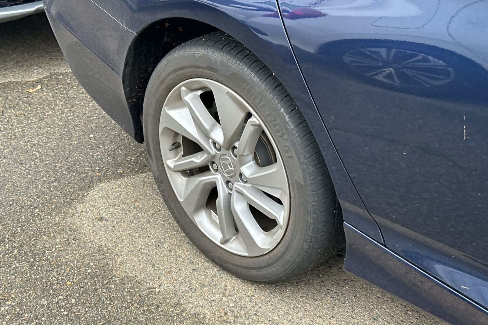 Thumbnail: 2020 Honda Accord - 13