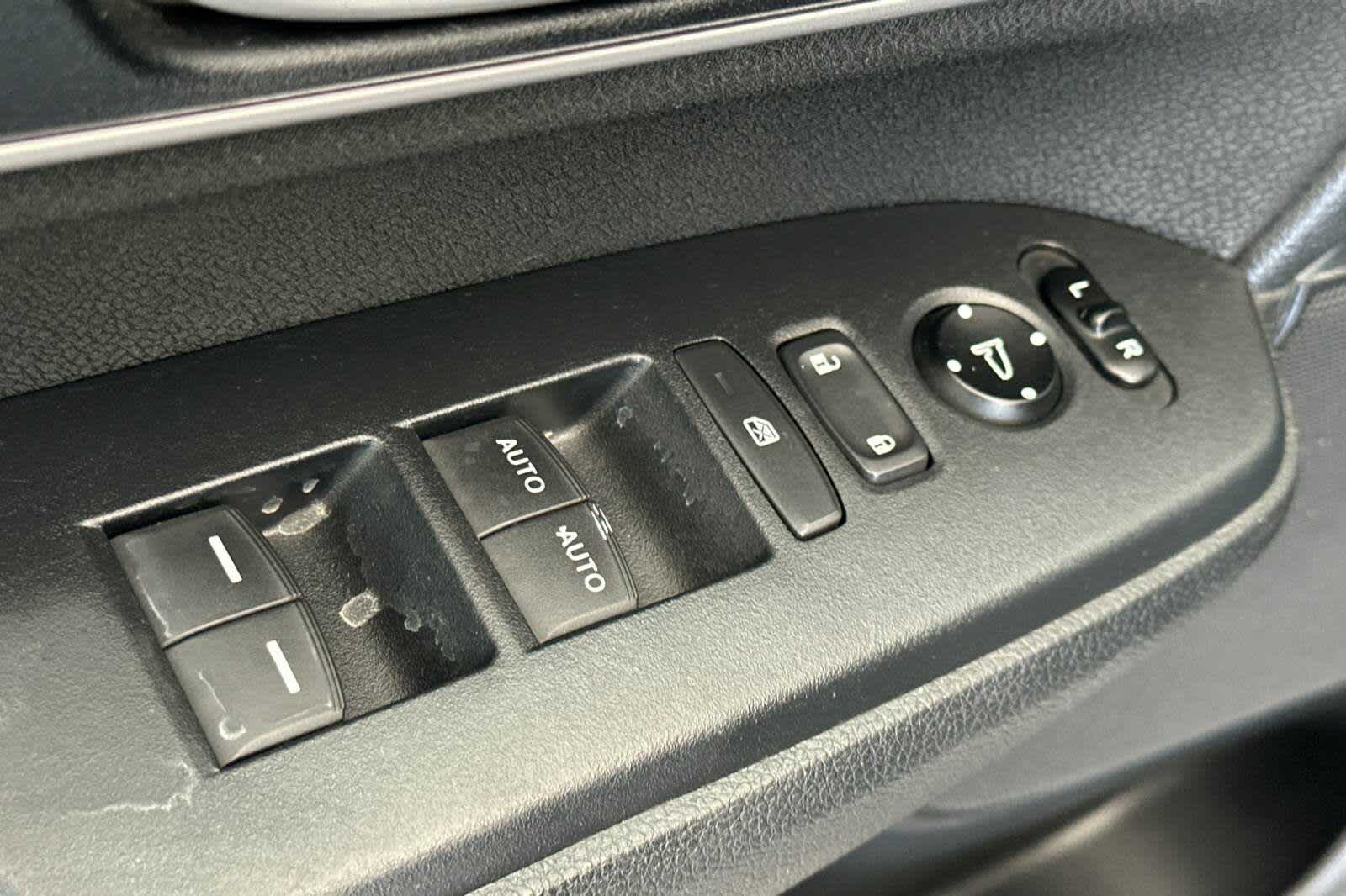 Thumbnail: 2020 Honda CR-V - 13