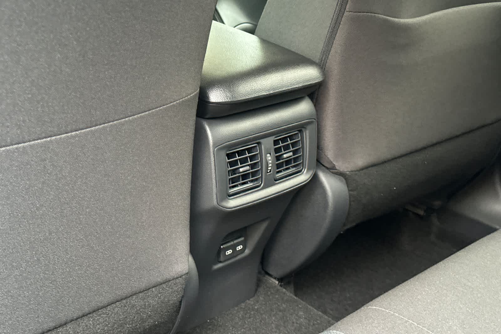 Thumbnail: 2025 Toyota RAV4 - 14