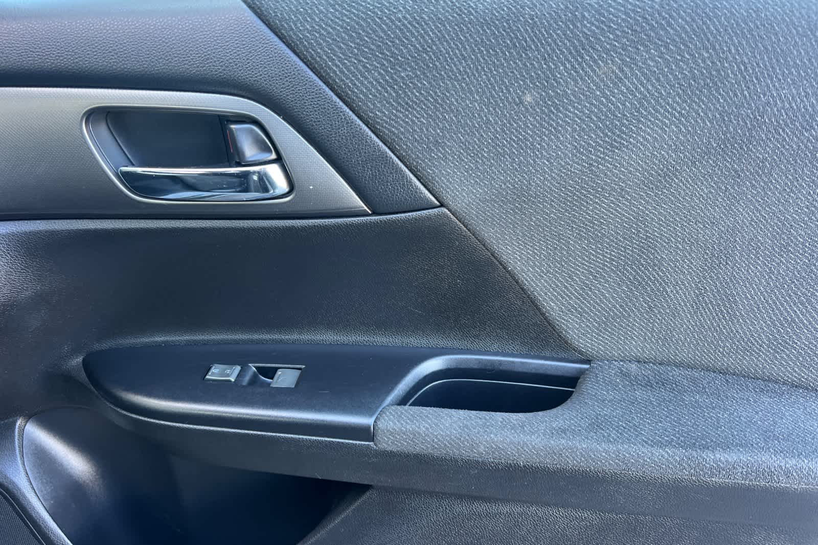 Thumbnail: 2013 Honda Accord - 17