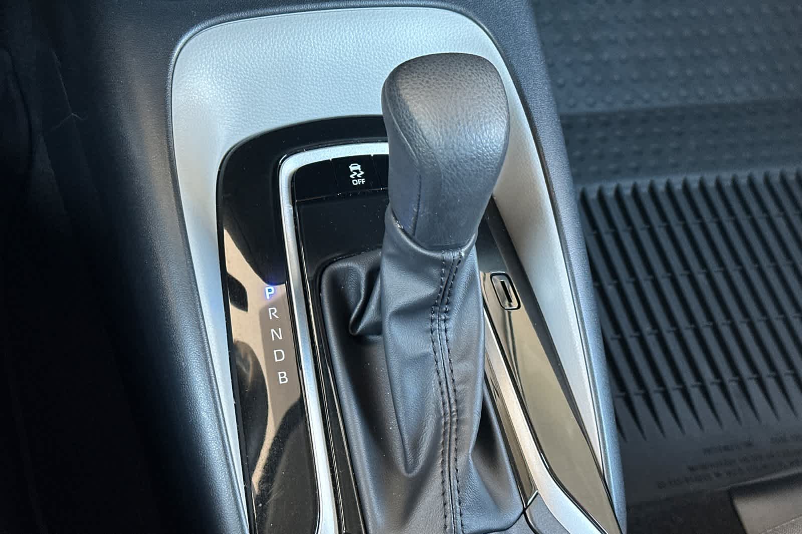 Thumbnail: 2025 Toyota Corolla - 22