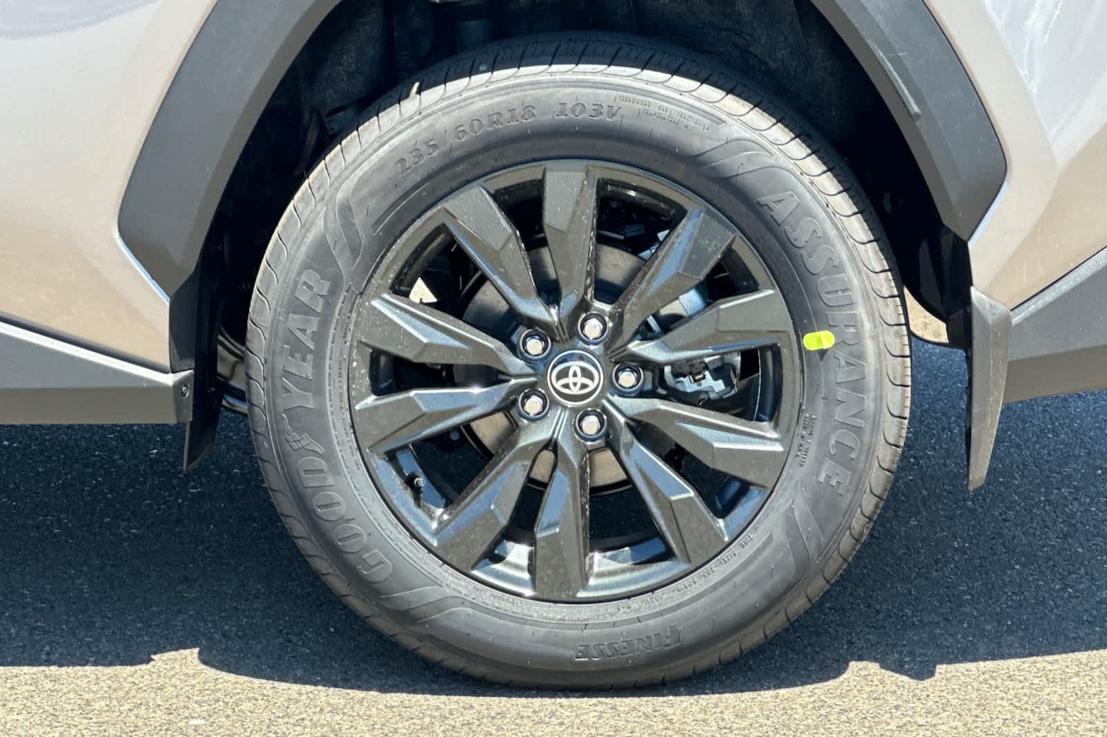 Thumbnail: 2026 Toyota RAV4 - 32