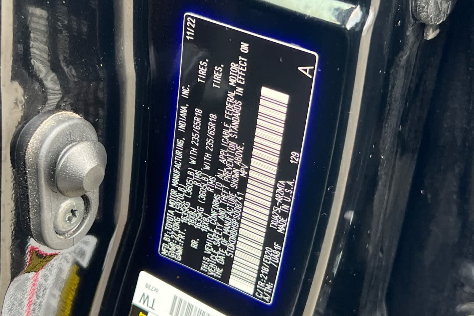 Thumbnail: 2023 Toyota Highlander - 31