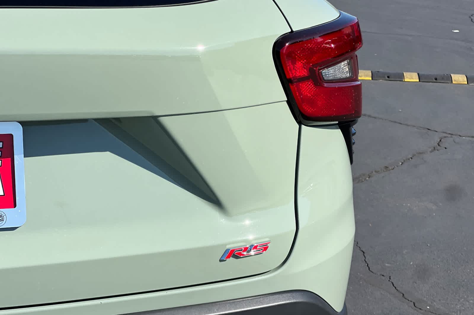 Thumbnail: 2024 Chevrolet Trax - 28