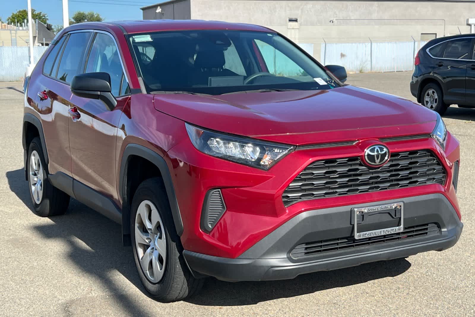 Thumbnail: 2022 Toyota RAV4 - 3
