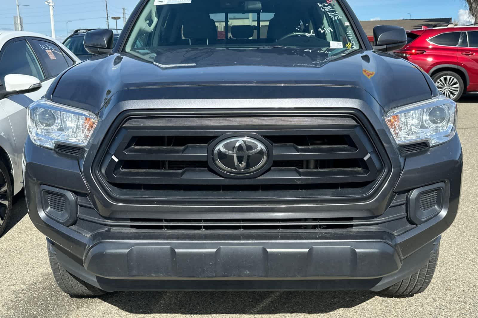 Thumbnail: 2022 Toyota Tacoma - 9