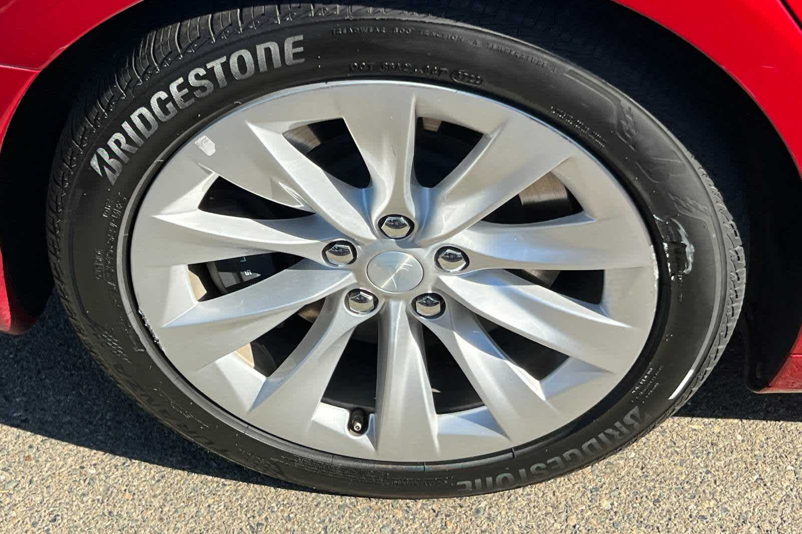 Thumbnail: 2018 Tesla Model S - 13