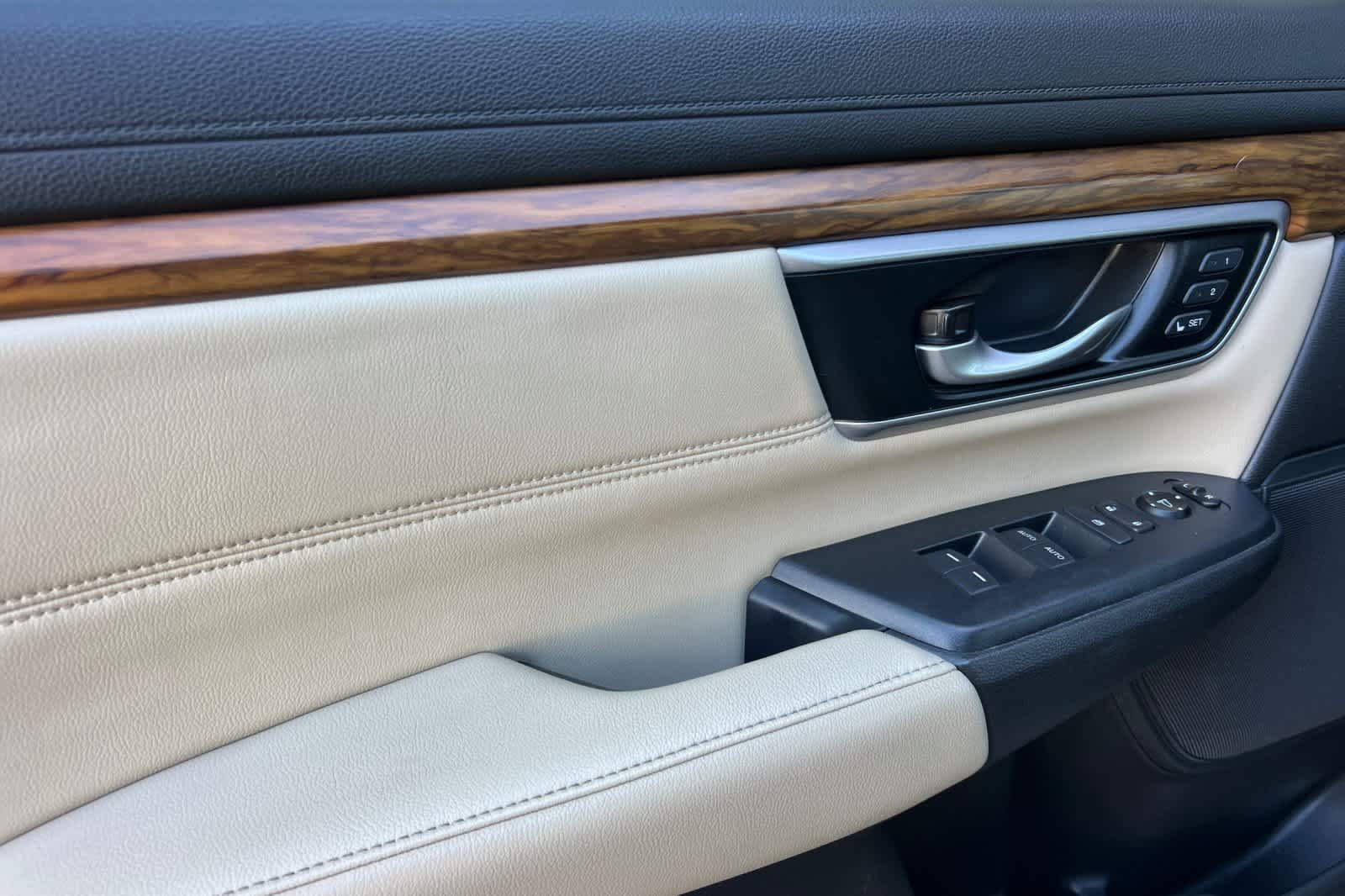 Thumbnail: 2019 Honda CR-V - 12