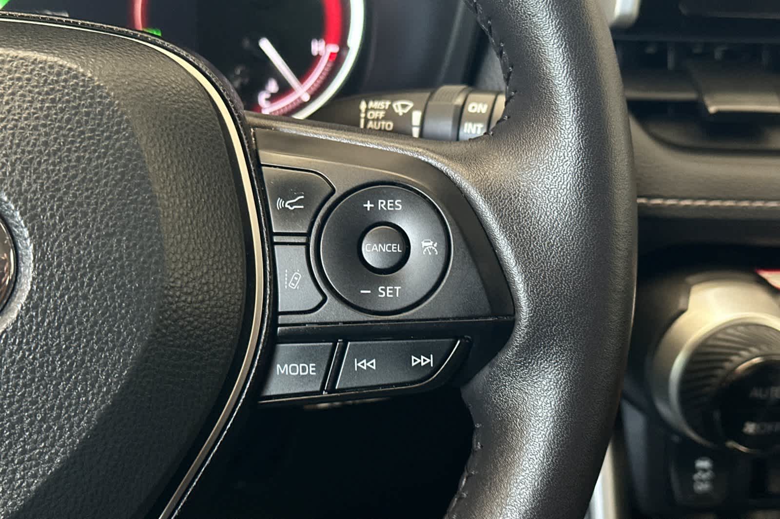 Thumbnail: 2024 Toyota RAV4 - 27