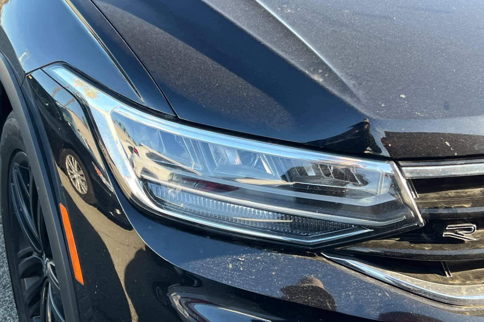 Thumbnail: 2022 Volkswagen Tiguan - 14