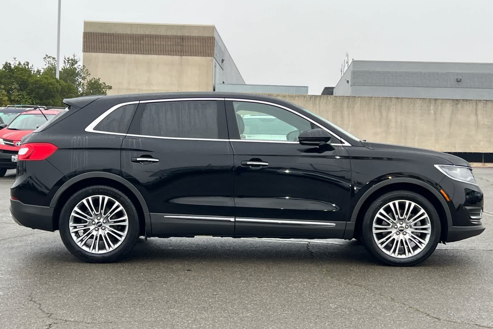 Thumbnail: 2018 Lincoln MKX - 6