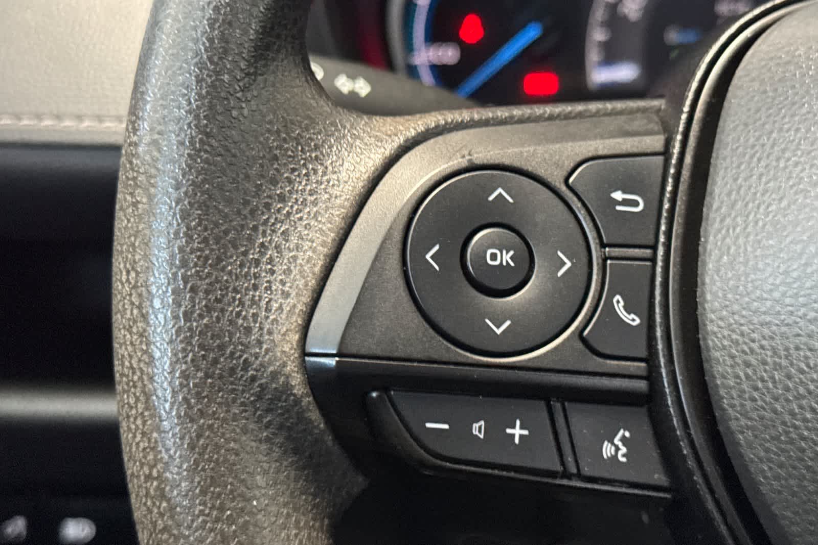 Thumbnail: 2023 Toyota RAV4 - 26