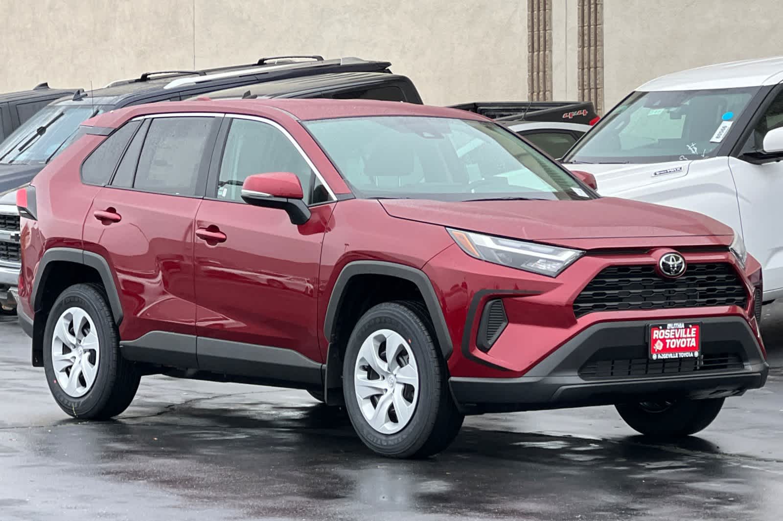 Thumbnail: 2025 Toyota RAV4 - 9