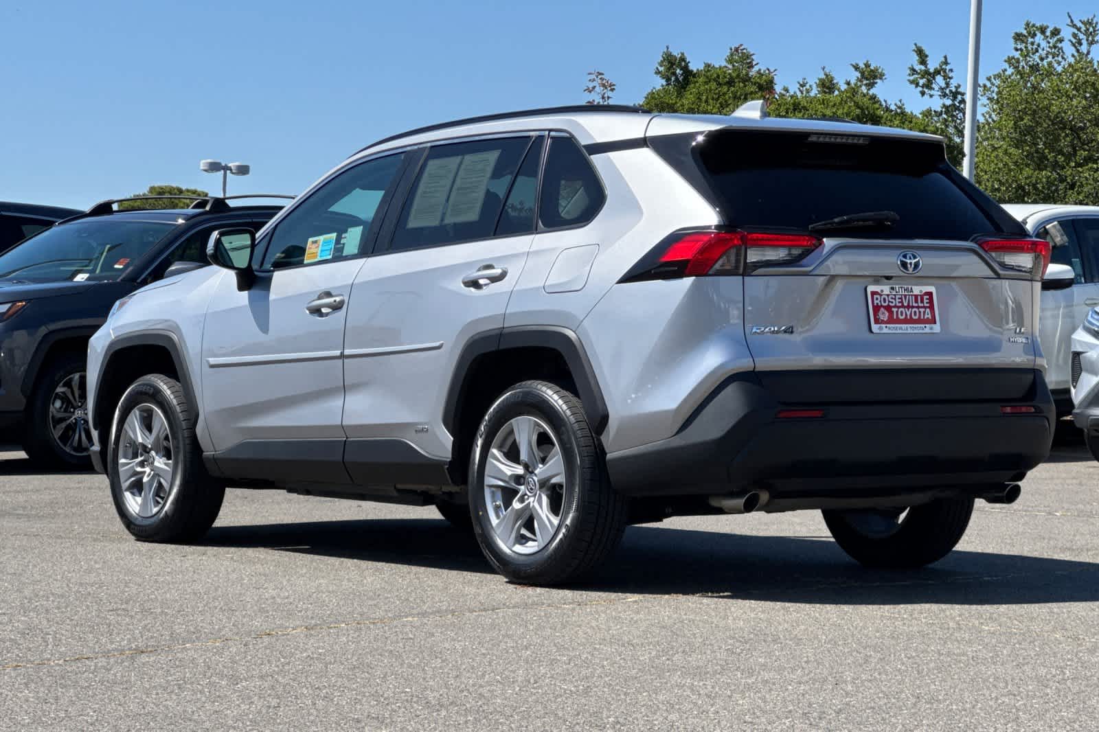 Thumbnail: 2023 Toyota RAV4 - 7