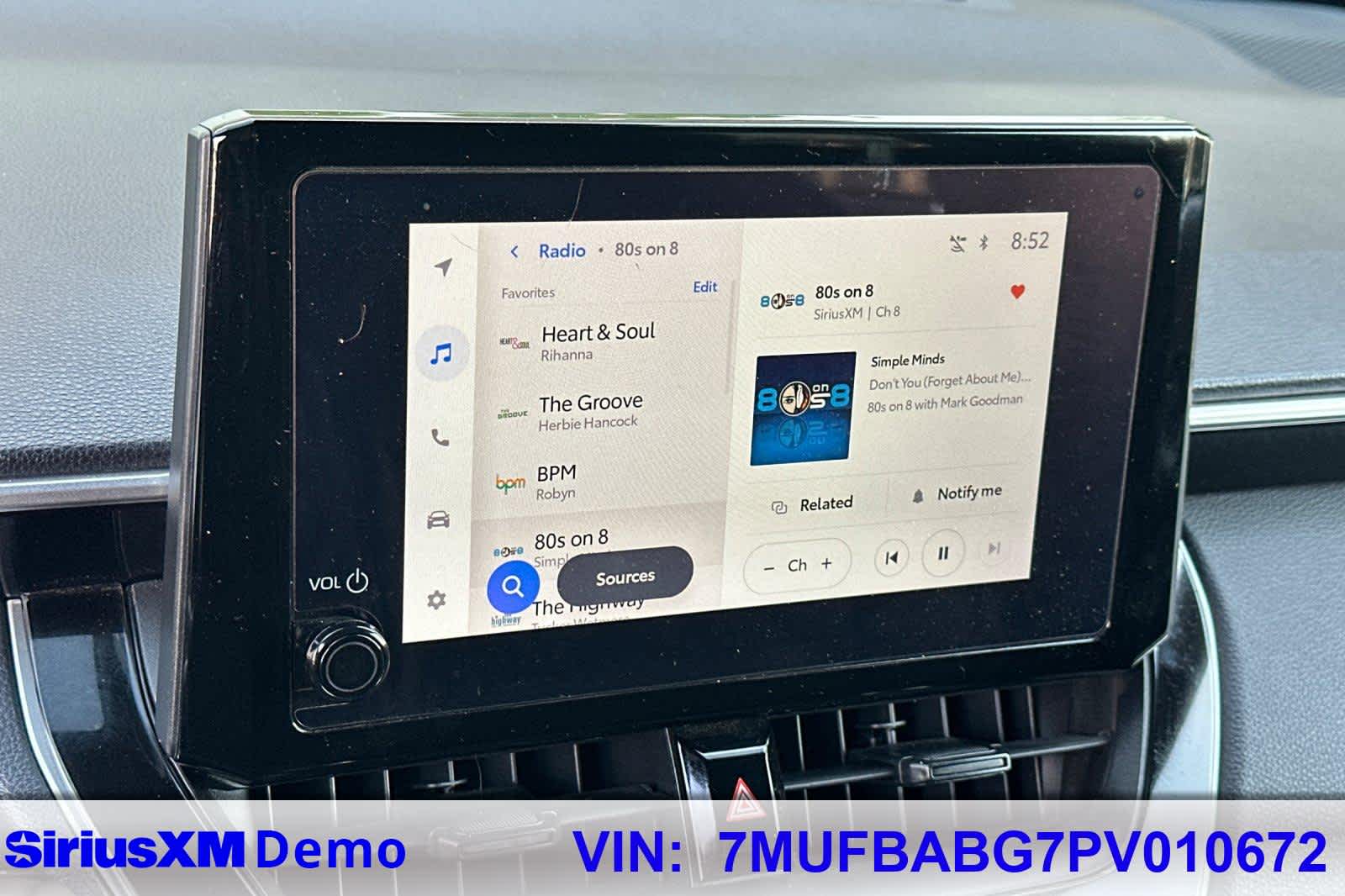 Thumbnail: 2023 Toyota Corolla Cross - 32