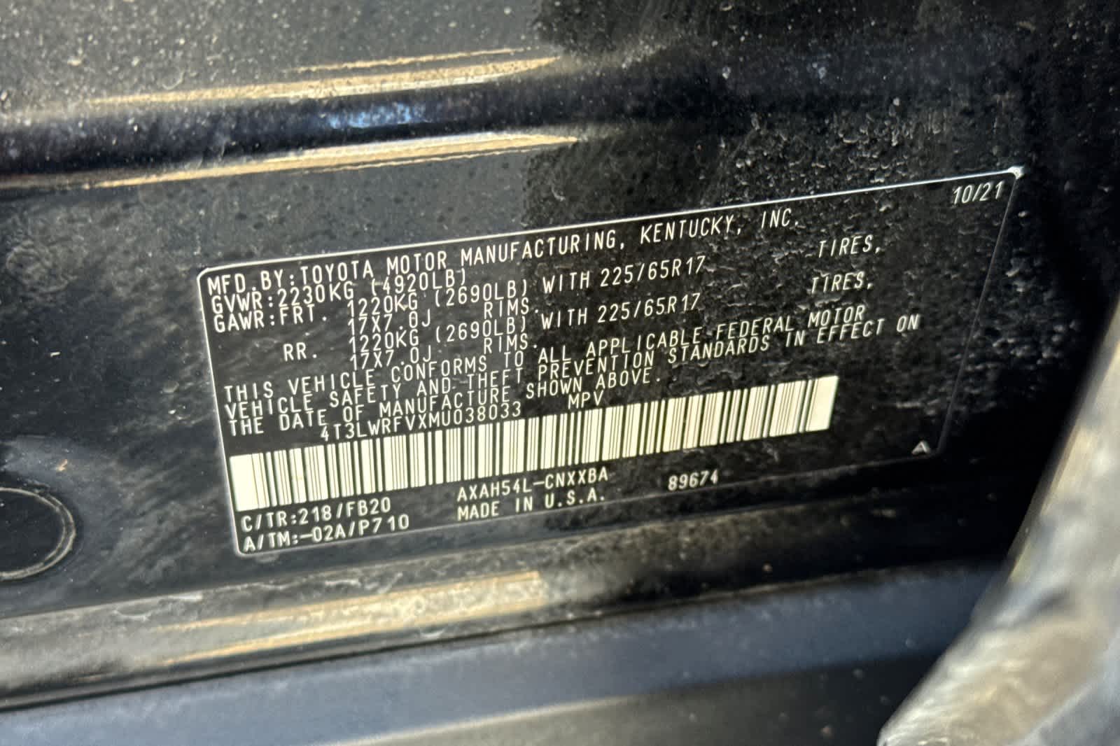 Thumbnail: 2021 Toyota RAV4 - 33