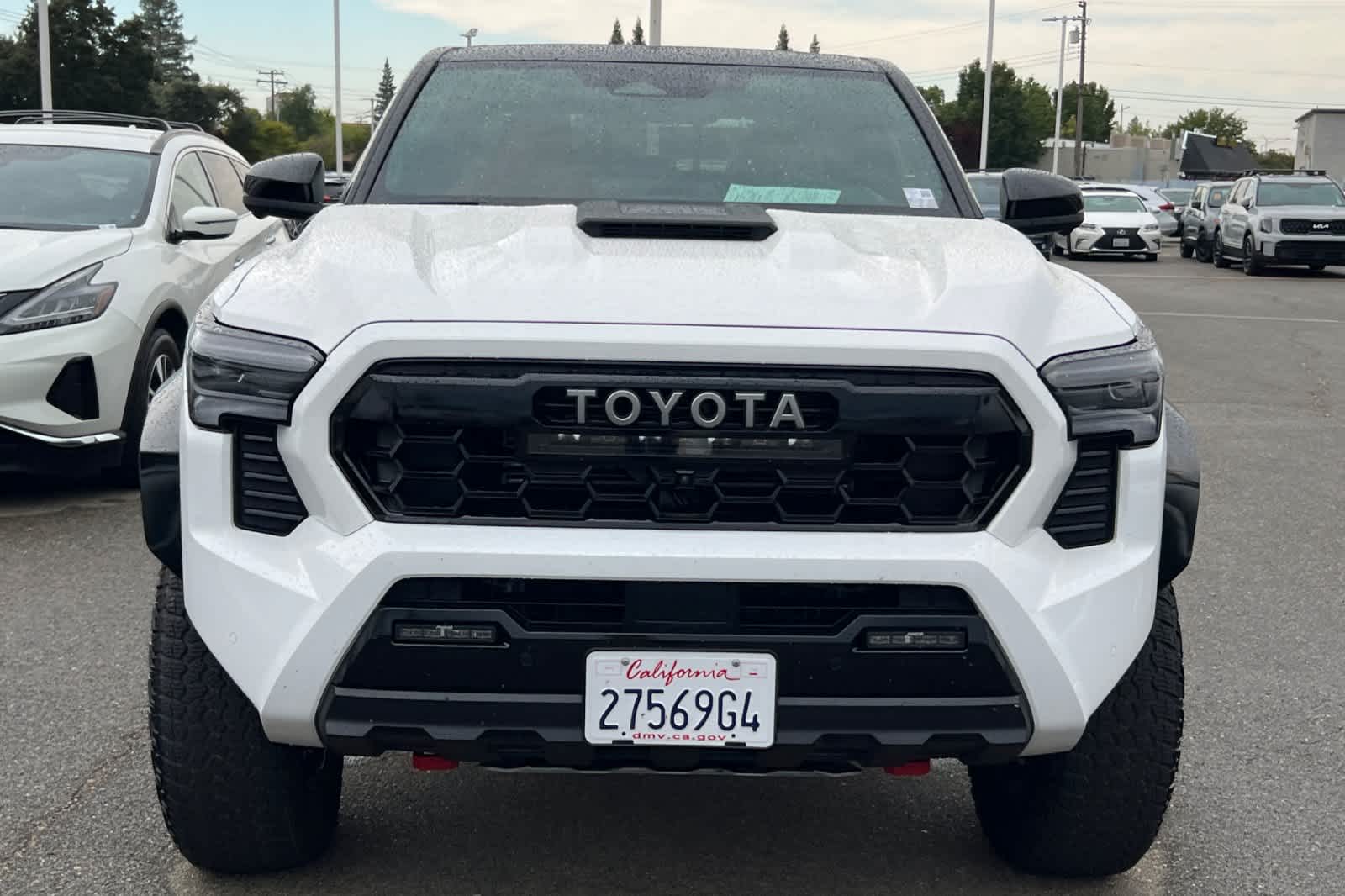 Thumbnail: 2025 Toyota Tacoma - 6