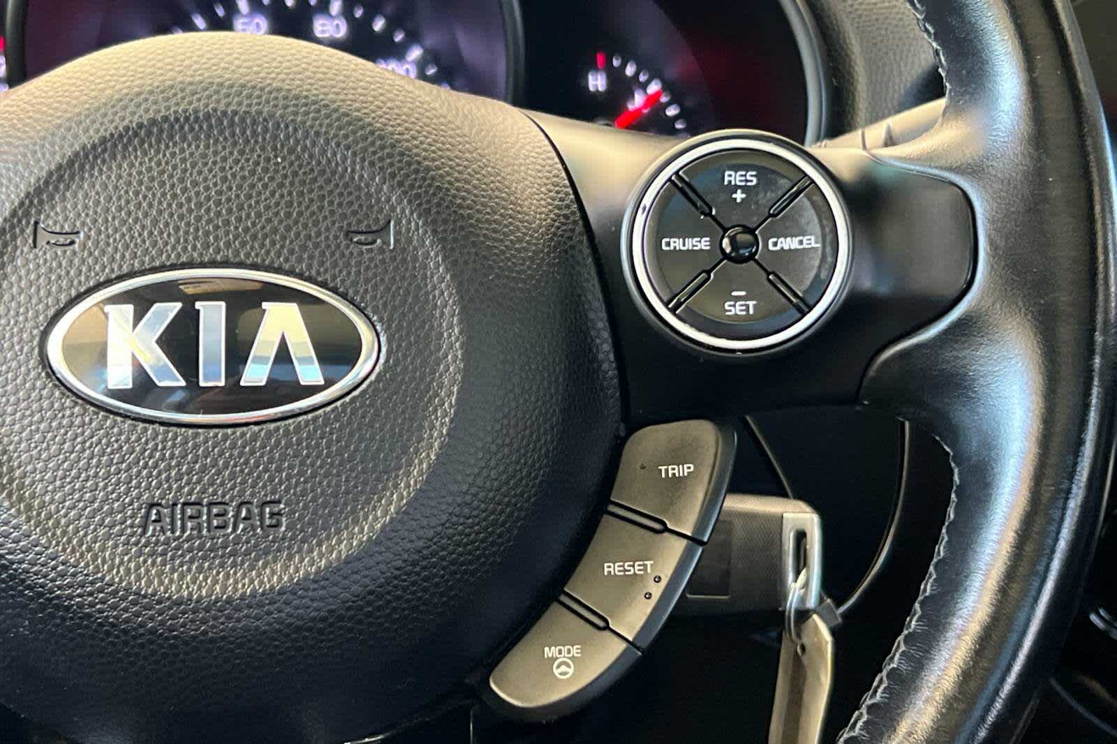 Thumbnail: 2015 Kia Soul - 26