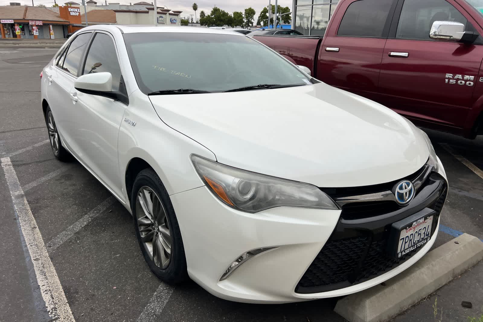 Thumbnail: 2016 Toyota Camry - 3