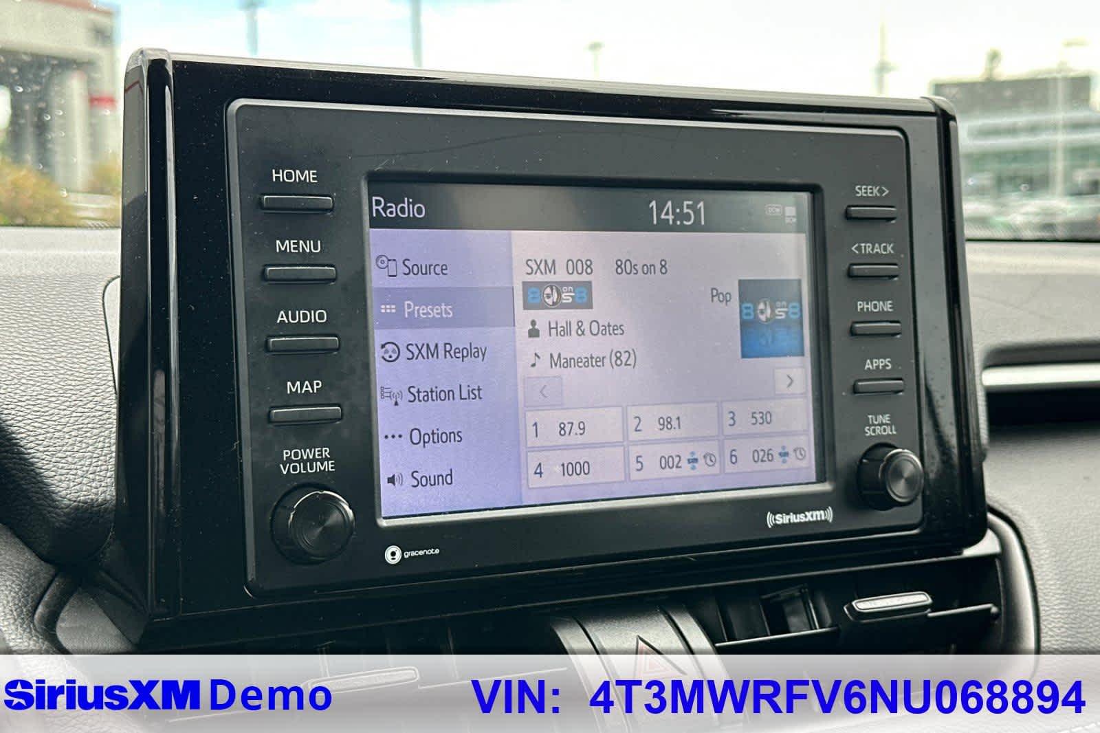 Thumbnail: 2022 Toyota RAV4 - 32