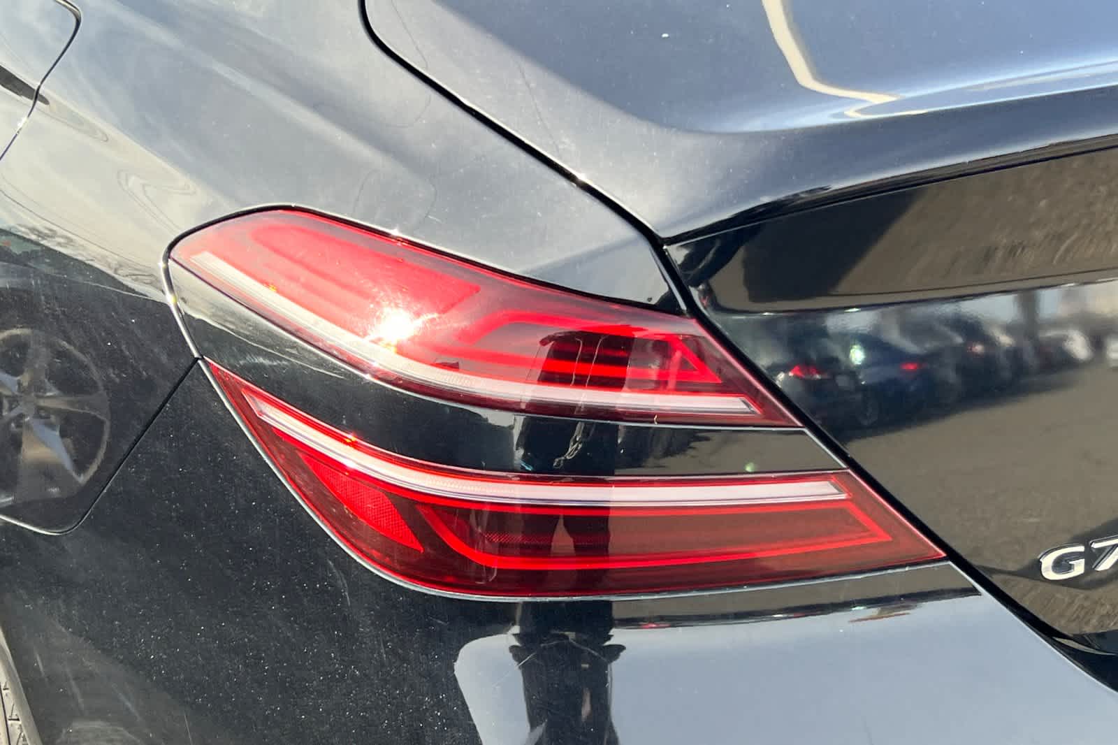 Thumbnail: 2022 Genesis G70 - 15