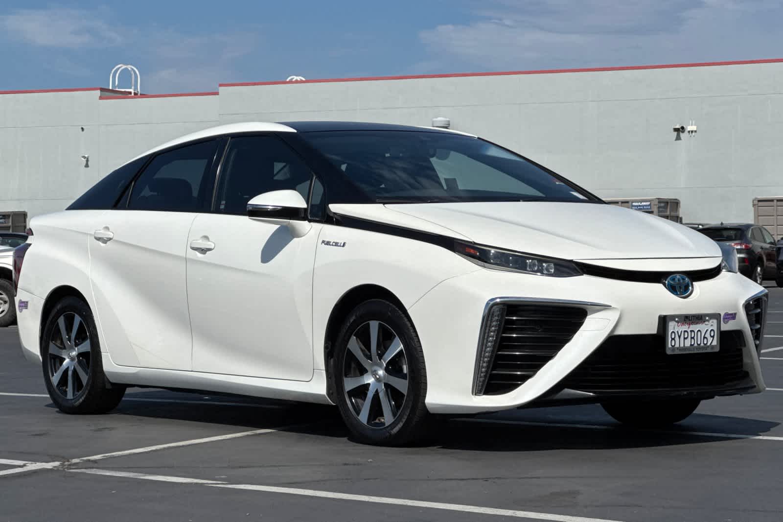 Thumbnail: 2018 Toyota Mirai - 5