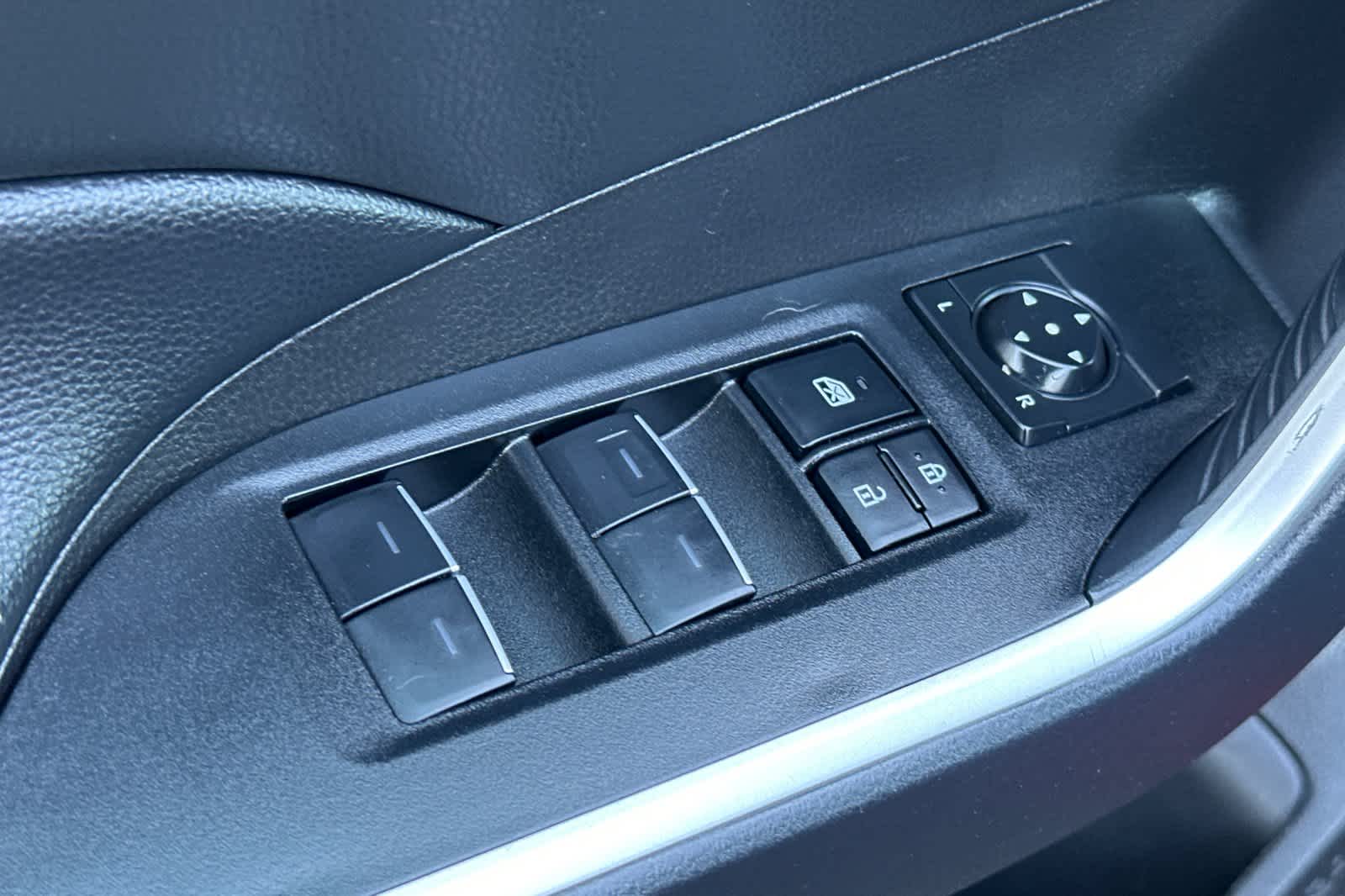 Thumbnail: 2025 Toyota RAV4 - 13