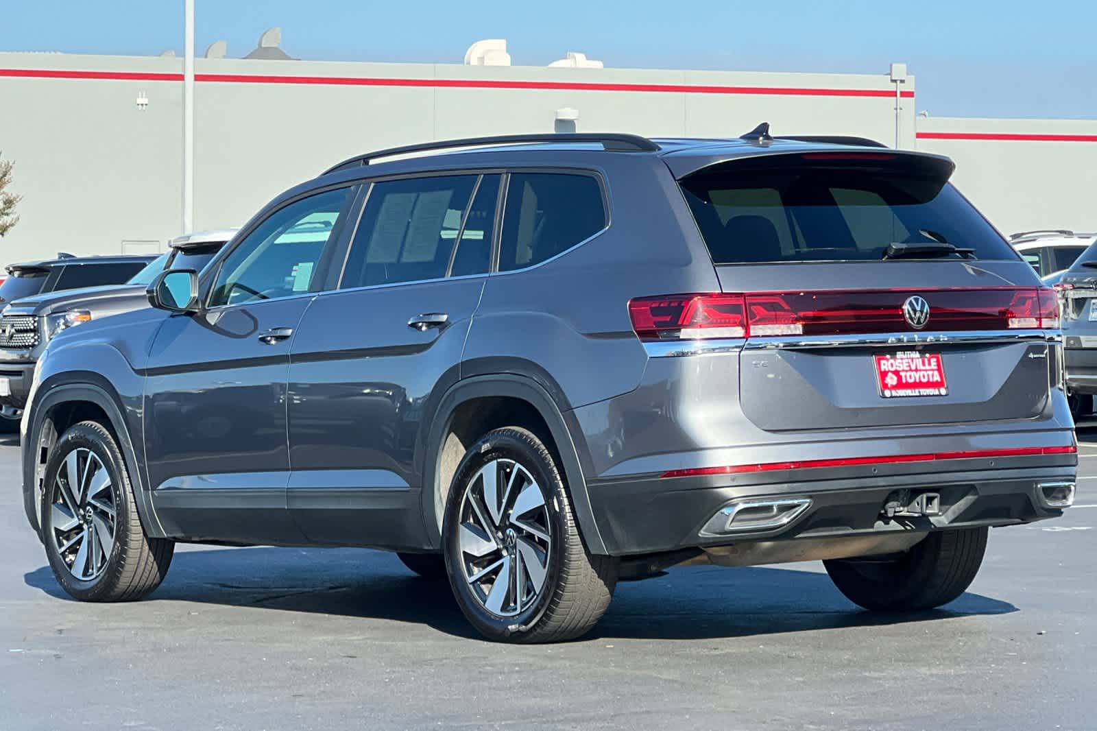Thumbnail: 2024 Volkswagen Atlas - 7