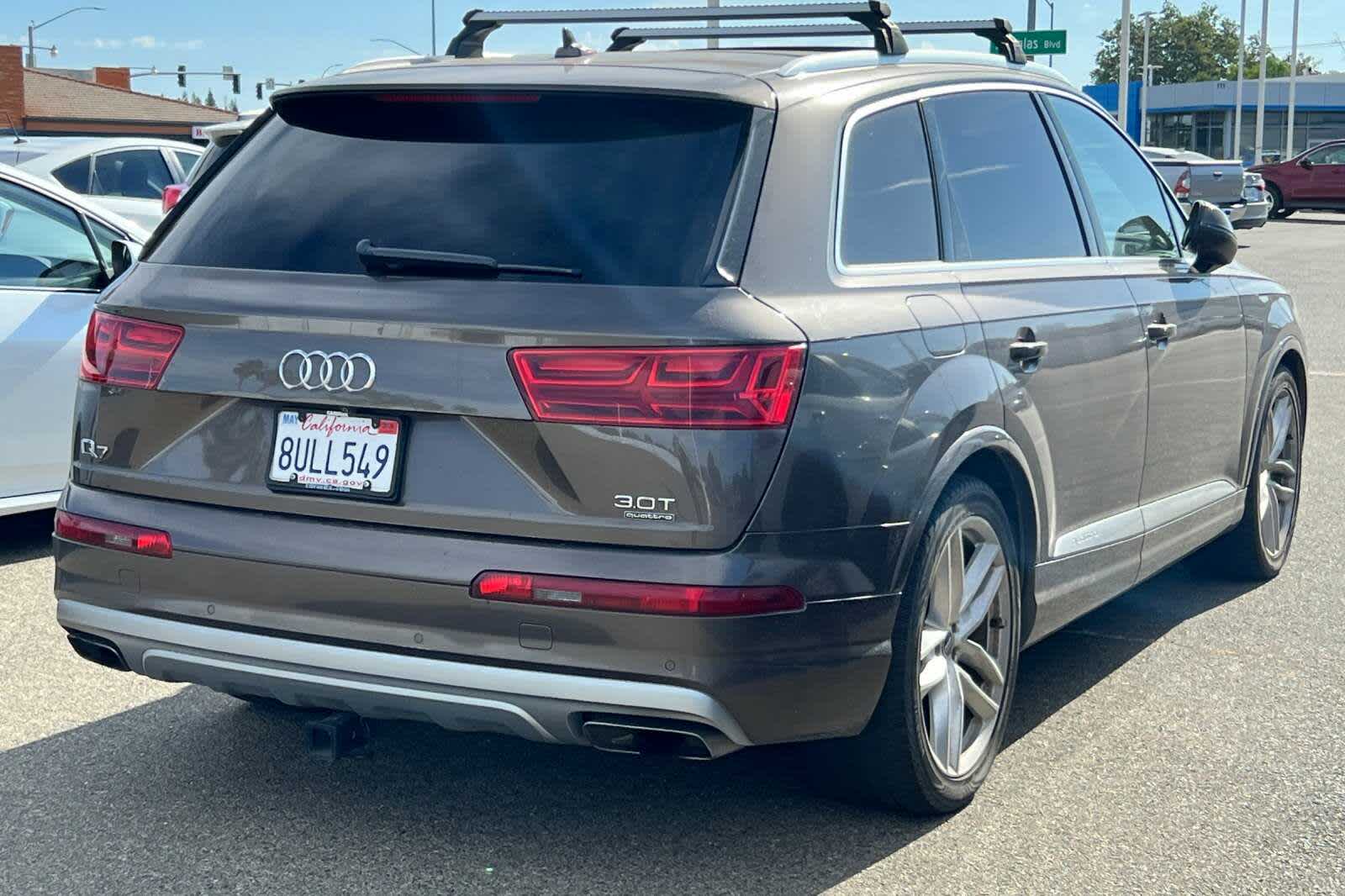 Thumbnail: 2017 Audi Q7 - 2